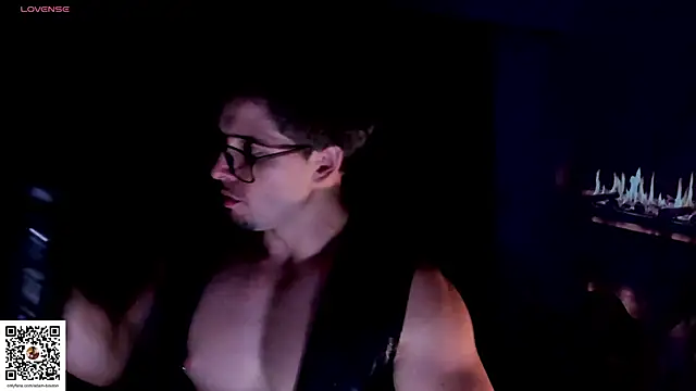 ADAM BOUTON  online show from June 1, 1:28 am