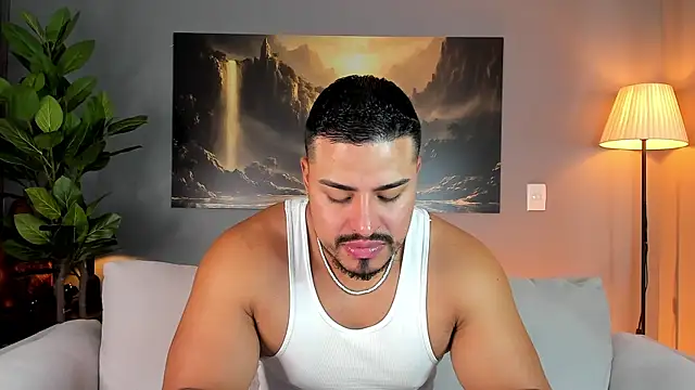 ApoloMakris online show from April 9, 7:09 pm