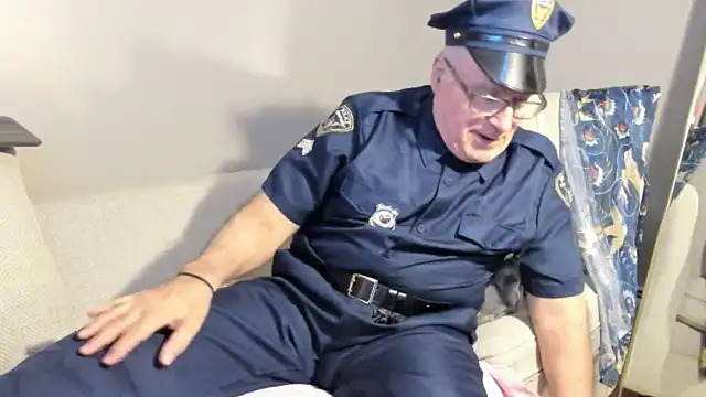 dantes lion online show from November 1, 6:17 am