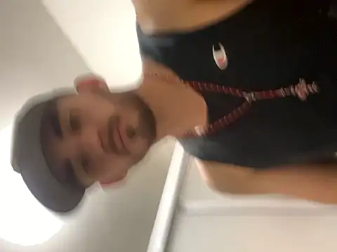 kevinsito1 online show from February 14, 1:55 am