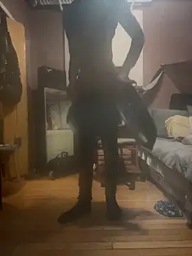 Snapshot of JdLove1 chatting on February 13, 8:59 am JdLove1 online show from February 13, 8:59 am