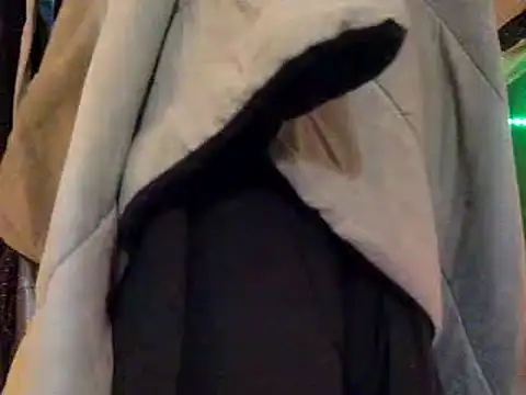 Snapshot of JdLove1 chatting on December 3, 2:12 am JdLove1 online show from December 3, 2:12 am