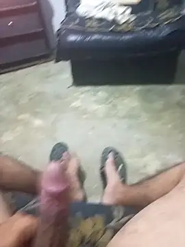 manuelmen211 online show from December 23, 3:48 am