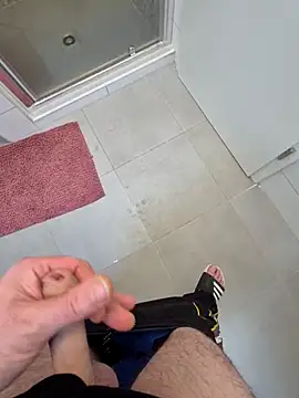 kisbiro77777 online show from March 21, 1:48 pm