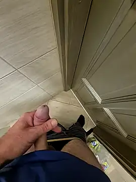 kisbiro77777 online show from September 20, 6:46 am