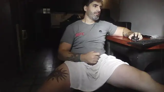 ozzypsico13 online show from March 31, 12:07 pm