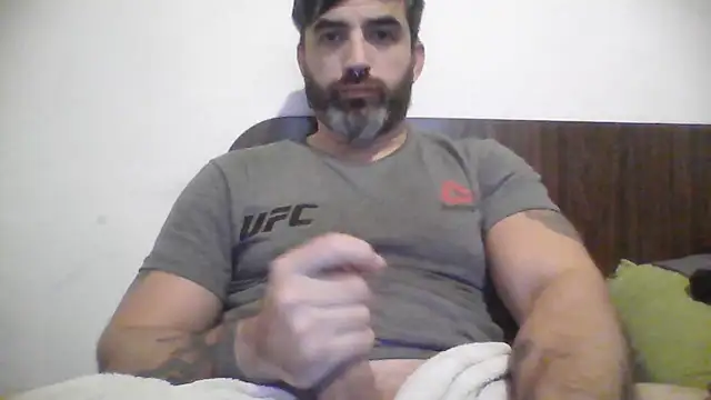 ozzypsico13 online show from May 27, 2:30 am