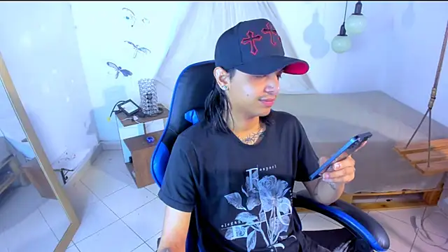 Brand habes online show from April 9, 2:45 pm