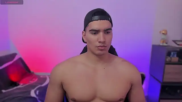 JamesGraay online show from January 7, 1:05 pm