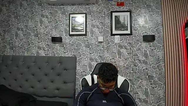 chriss jones1 online show from September 26, 2:53 am