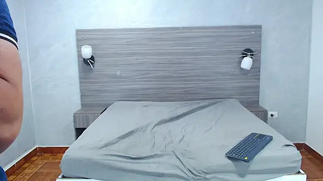 Loony Zion online show from October 23, 1:58 pm