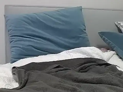 axecoman60 online show from January 7, 6:50 am