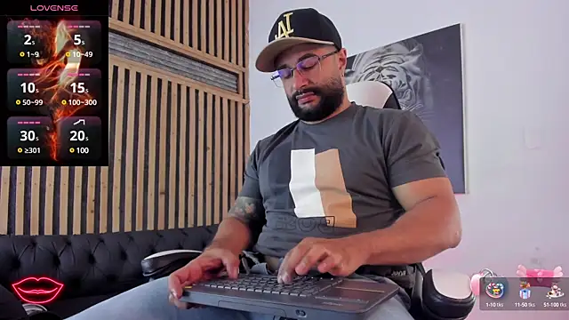 Luke  09 online show from March 12, 12:26 pm