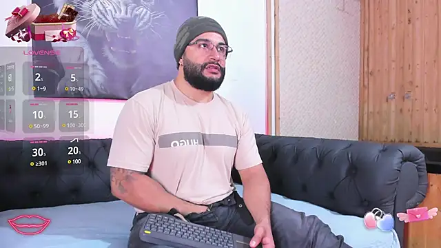 Luke  09 online show from January 19, 12:28 pm