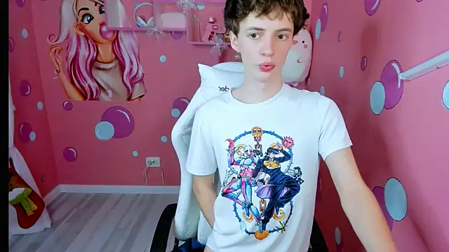 LukeSweet online show from January 9, 11:04 am