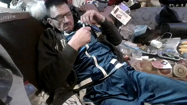 gettinit2wice online show from October 30, 1:45 pm