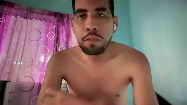 EnriquePersian197 online show from February 18, 4:49 pm