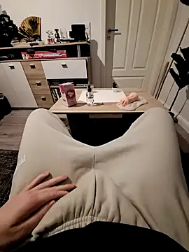 Kevindauerhorny online show from January 20, 3:50 pm