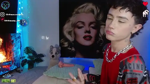 maxiy 001 online show from February 28, 3:27 am