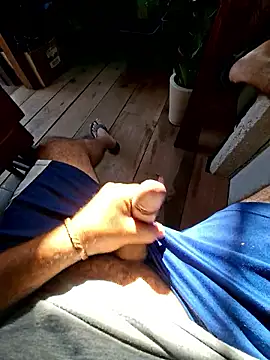 mfreitas005 online show from January 11, 10:30 am