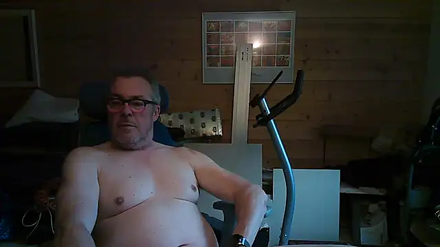 lelohop online show from March 17, 7:02 am