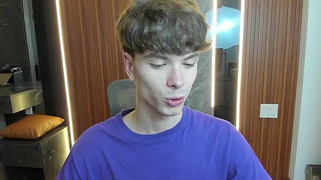 calvin love you online show from April 19, 5:23 pm