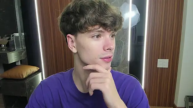 calvin love you online show from April 22, 5:40 pm