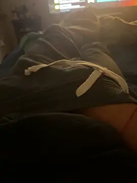 elamante03 online show from March 14, 11:41 pm