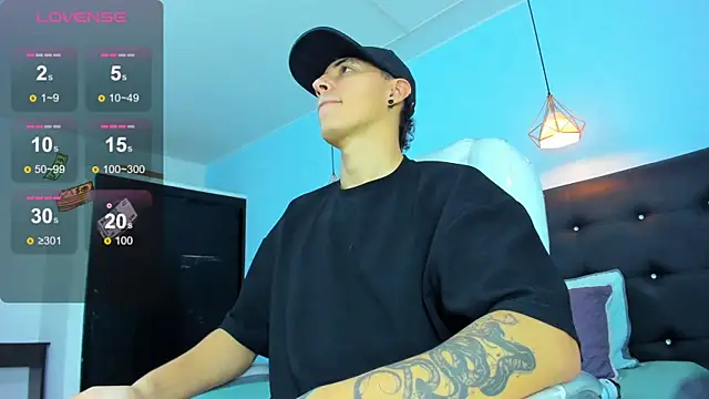 Lobo 17  online show from January 13, 3:22 am