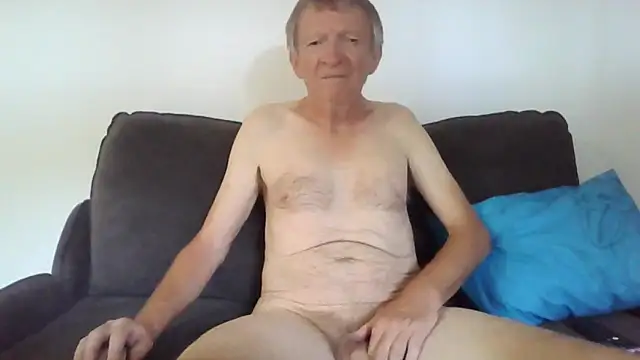 naturiste974 online show from January 7, 8:19 am