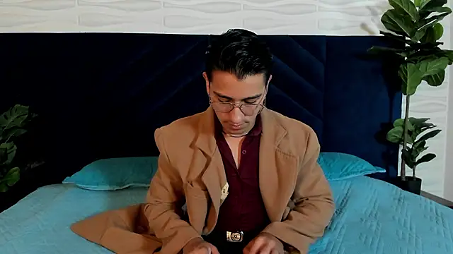 Andy Joy  online show from March 8, 11:36 am