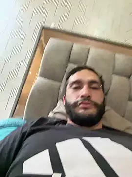 openmind boy online show from March 9, 10:15 pm