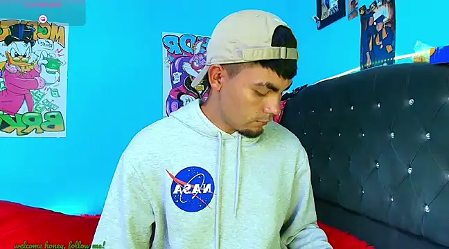 kalivan voinesscu online show from January 12, 6:06 am