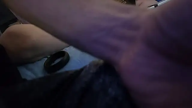 ChillzPnp online show from January 18, 10:01 pm