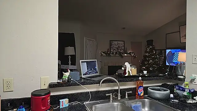 ChillzPnp online show from December 16, 3:13 am