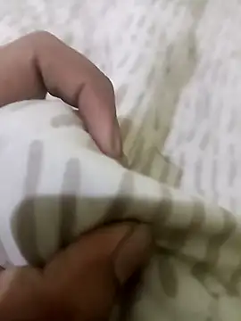 Johnnnm6o online show from December 6, 8:37 am