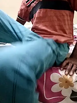 Chocolate stud10 online show from October 23, 9:40 pm