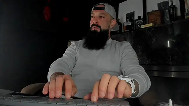 axxelrich  online show from October 26, 5:31 am