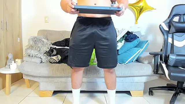 julian wallace online show from October 2, 4:22 pm