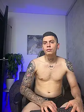 Yeiko Romero  online show from March 18, 7:50 pm