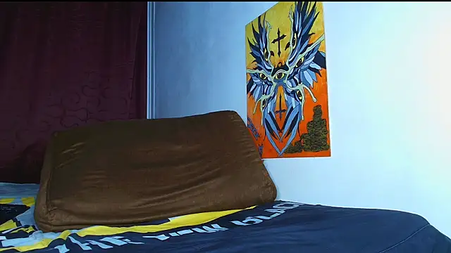 Thomass00 online show from October 28, 12:46 am