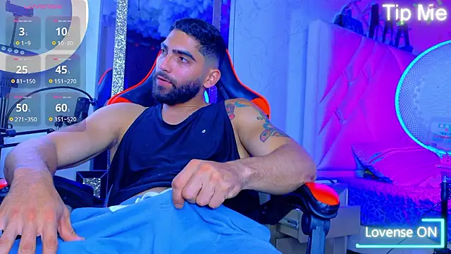 Rich boy01 online show from March 3, 1:46 am