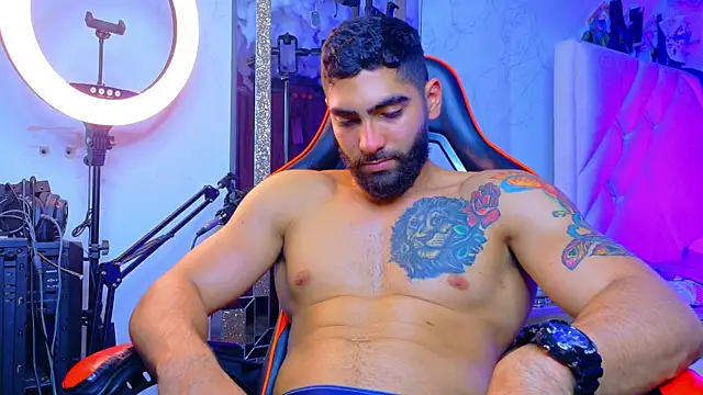 Rich boy01 online show from April 22, 11:53 pm