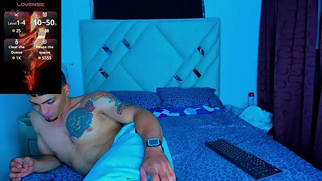 Rich boy01 online show from December 31, 5:33 am