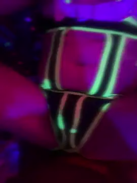 nickgode69 online show from January 18, 11:22 pm