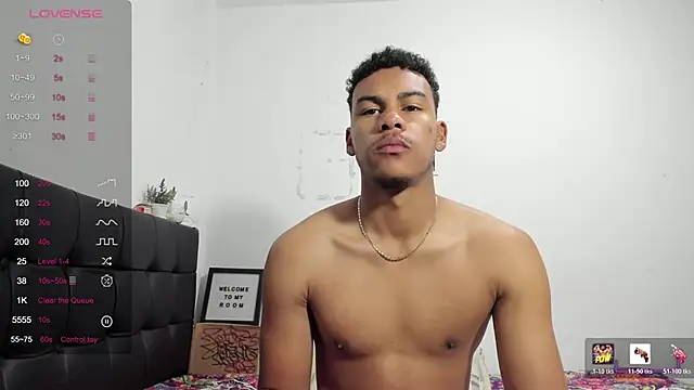 RoddyRich11 online show from February 19, 12:01 pm