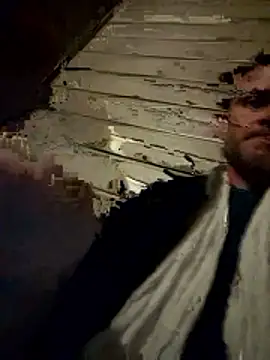 Drewpackn8 online show from January 18, 2:02 am