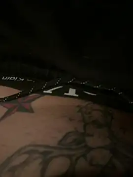 Tyson8897 online show from April 11, 11:41 pm