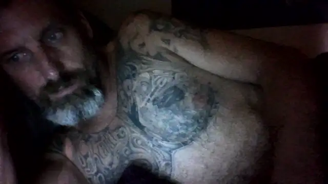 overaveragefreak4you online show from November 27, 9:24 am