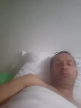 Snapshot of bagoulo chatting on September 21, 1:44 pm bagoulo online show from September 21, 1:44 pm